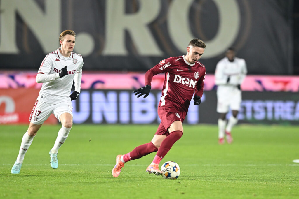 cfr-cluj-invinge-rapid-bucuresti,-in-derbiul-din-etapa-a-17-a-din-superliga-de-fotbal