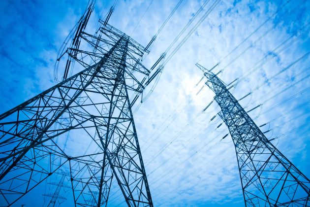 retele-electrice-romania-scoate-la-licitatie-lucrari-de-aproape-200-milioane-de-lei-pentru-un-oras-din-vestul-tarii