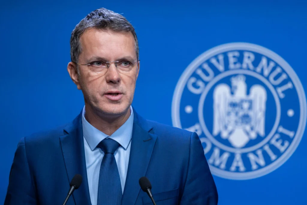 ministrul-apararii,-ionut-mosteanu,-a-demisionat