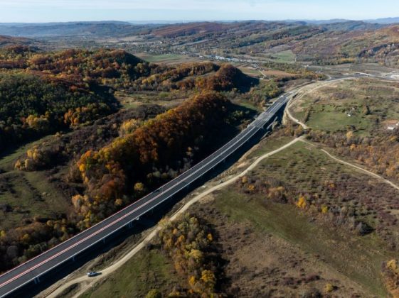foto-autostrada-a1-sibiu-pitesti:-porr-a-finalizat-11-din-cele-12-poduri-ale-sectiunii-4