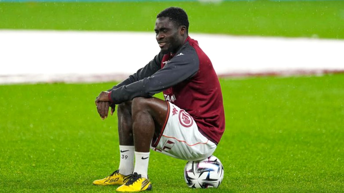 fara-precedent!-jucatorul-de-2000000-de-euro-a-aflat-ca-nu-e-titular-chiar-inainte-sa-iasa-pe-teren-si-a-luat-o-decizie-radicala.-video