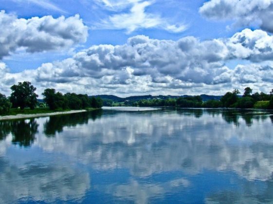 ce-se-intampla-cu-dunarea-in-decembrie,-ianuarie-si-februarie-date-oficiale-despre-debit-de-la-autoritati-(inhga)