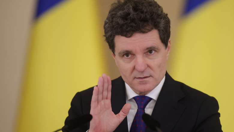 nicusor-dan,-de-ziua-nationala:-suntem-mai-putin-corupti-ca-acum-20-de-ani