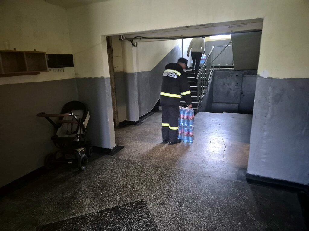 criza-apei:-trei-cisterne-de-mare-capacitate-duse-in-prahova-si-dambovita-din-timis,-brasov-si-ilfov