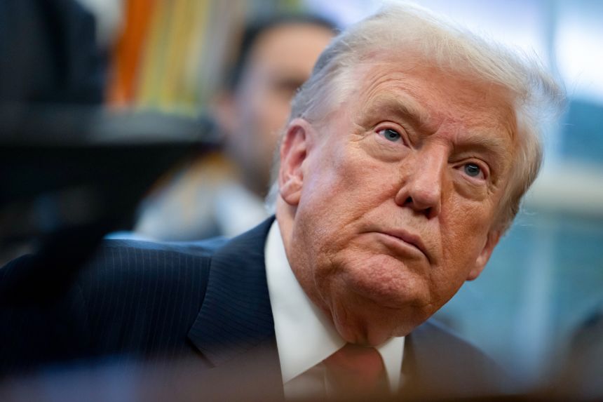 Donald Trump lansează noua Strategie de Securitate Națională: SUA renunță să protejeze Europa