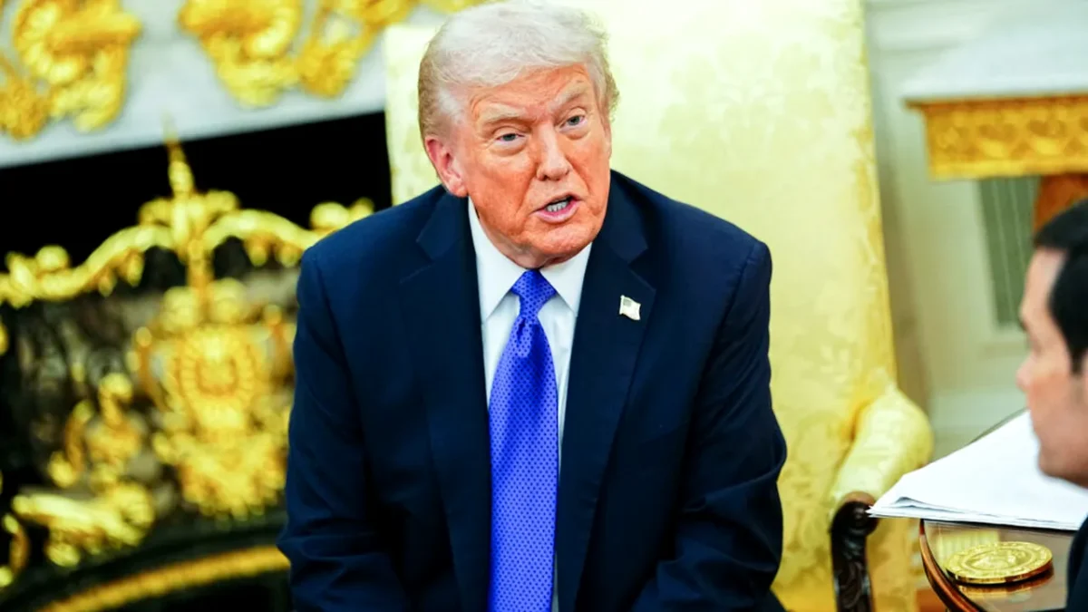 Fost ofițer al armatei SUA afirmă că Donald Trump a fost informat despre existența extratereștrilor și programele secrete privind OZN-urile