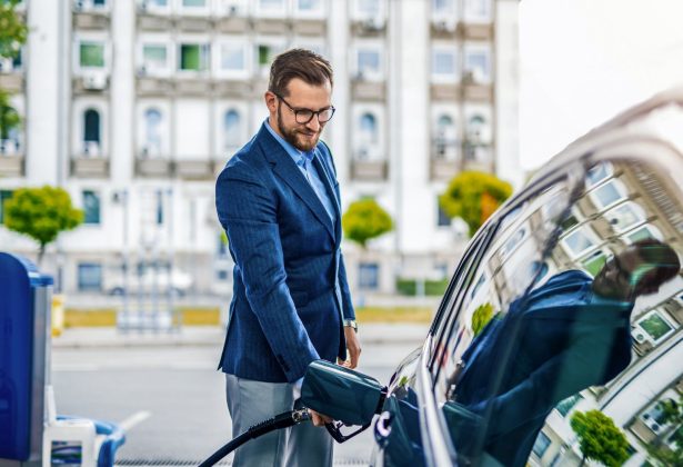 mobilitate-inteligenta-pentru-intregul-parc-auto:-solutiile-pentru-companii-si-manageri-de-flote