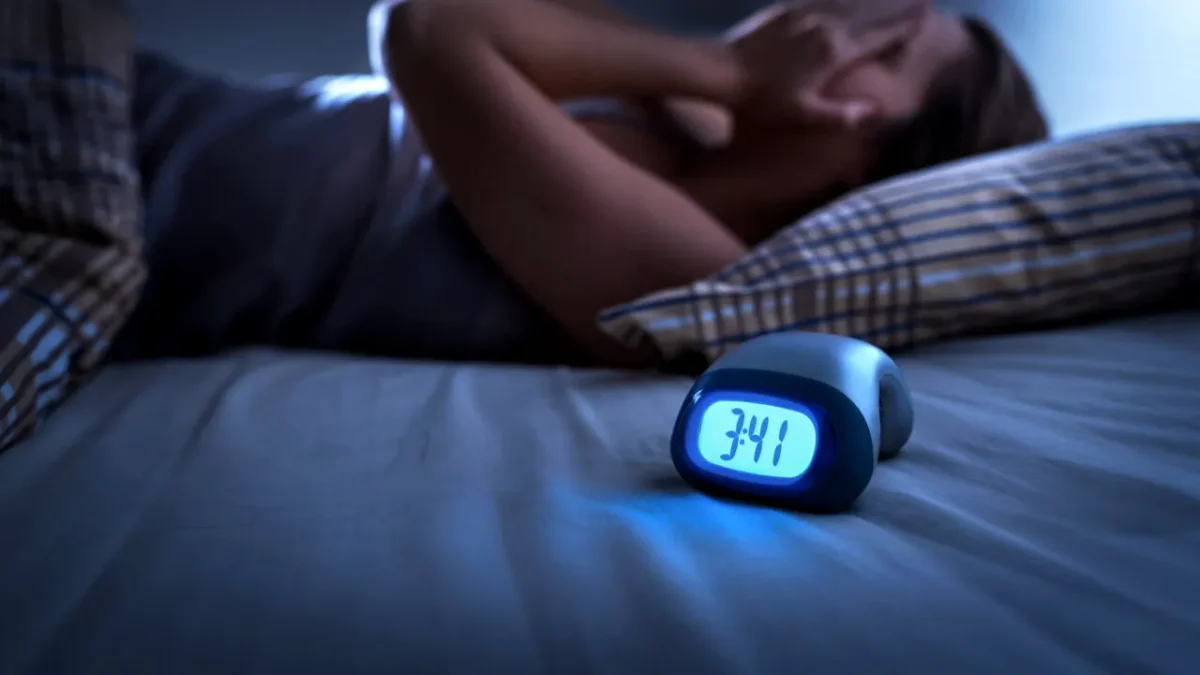 Insomniile frecvente în perioada festivă și metoda eficientă pentru un somn liniștit