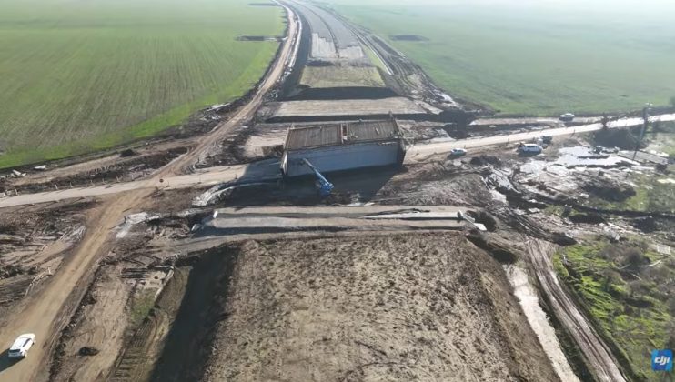 video-autostrada-bucurestiului-a0,-mai-face-un-pas:-au-inceput-lucrarile-la-descarcarea-cu-dn3