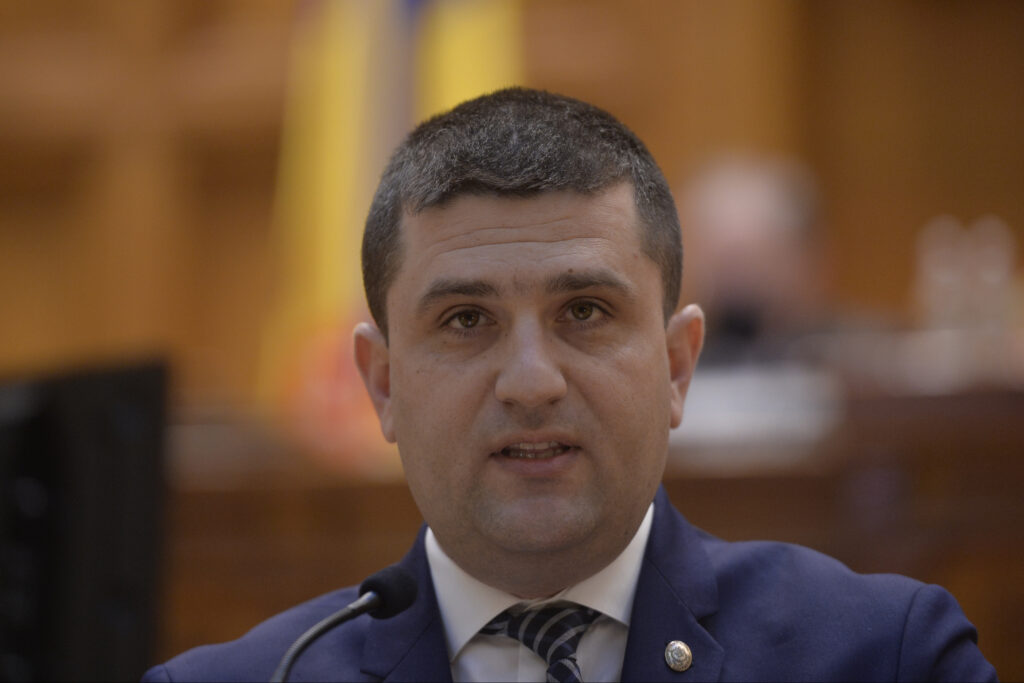 Radu Miruță afirmă că PSD face teatru și că sunt aproape de a obține 50% în Parlament fără voturile lor