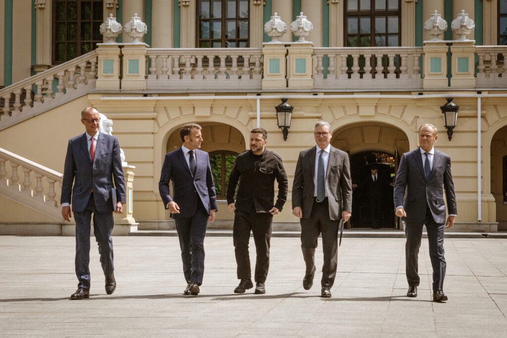 Garanțiile de securitate ale Ucrainei trebuie să includă o forță multinațională