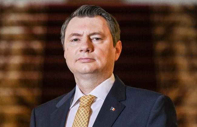 conaf-si-banca-nationala-a-romaniei-au-semnat-un-parteneriat-pentru-educatia-economico-financiara-un-angajament-comun-pentru-viitorul-economic-al-romaniei