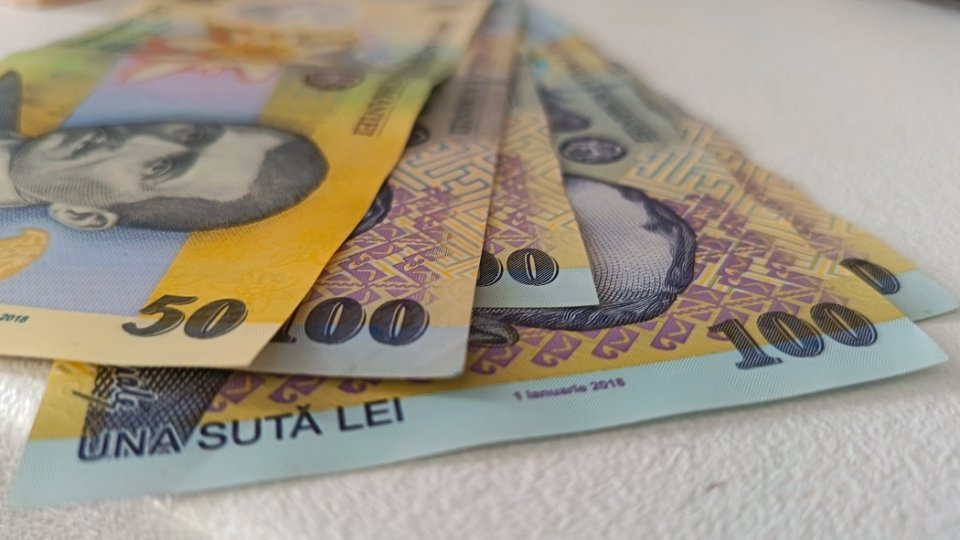 Salariul minim va fi modificat începând cu 1 iulie 2026: cine beneficiază și cât vor plăti firmele