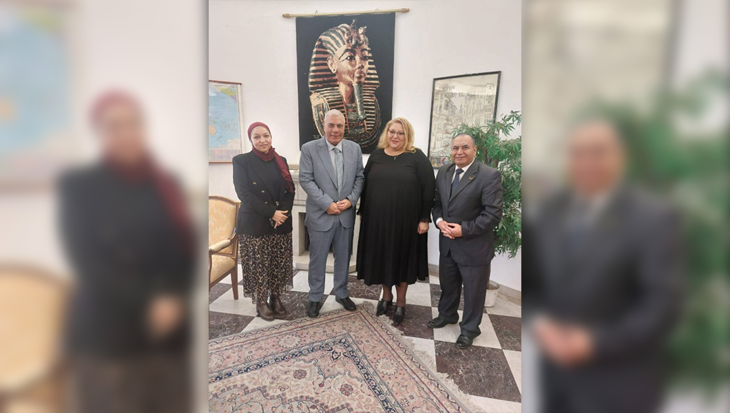 vizita-dianei-iovanovici-sosoaca-la-ambasada-egiptului-in-romani,-reflectata-pe-larg-in-presa-egipteana