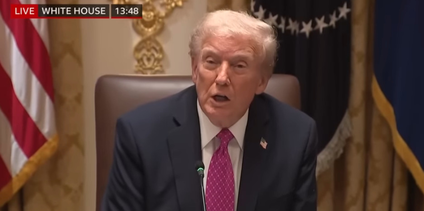 donald-trump-a-declarat-ca-ia-o-doza-zilnica-de-aspirina-mai-mare-decat-recomanda-medicii-sai