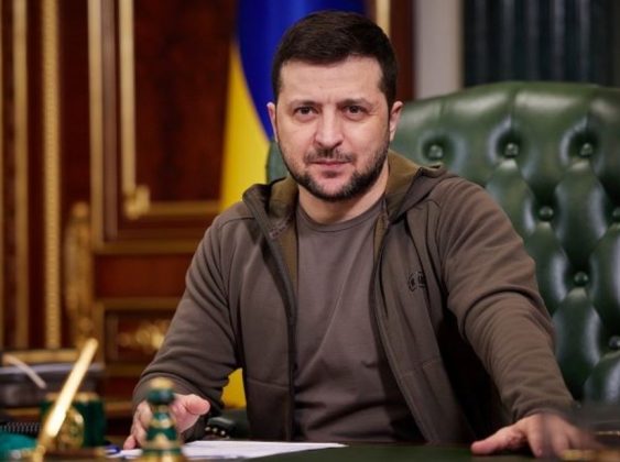 ucraina-zelenski-il-schimba-pe-ministrul-apararii-si-pe-sefii-serviciilor-de-informatii-(update)