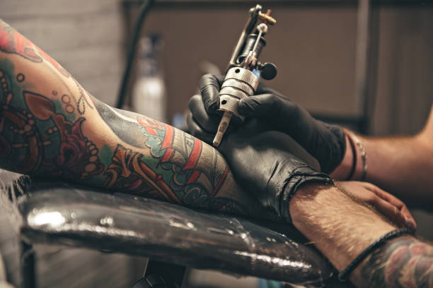 tatuajele-nu-sunt-inofensive.-ce-au-descoperit-cercetatorii
