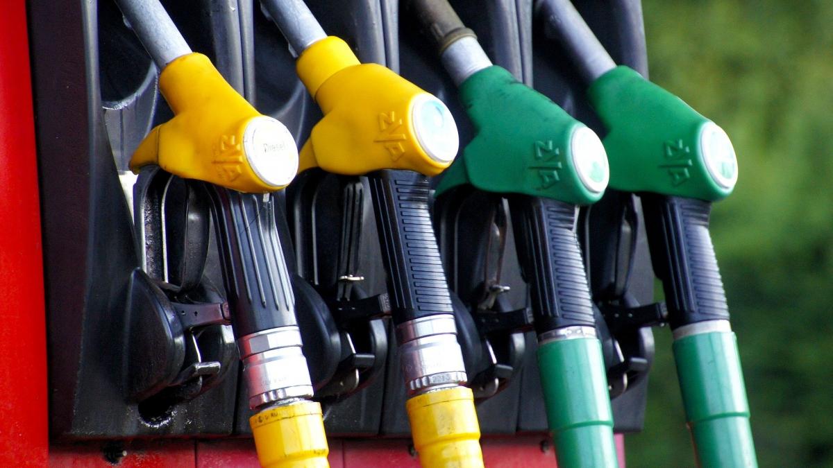 cea-mai-ieftina-benzina-si-motorina-din-romania.-unde-sunt-cele-mai-mici-preturi