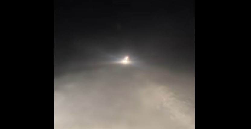 echipele-sectiei-drumuri-nationale-actioneaza-pentru-asigurarea-circulatiei,-cu-lama-si-material-antiderapant