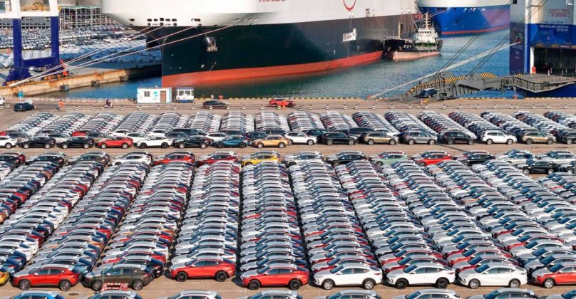 china-exporturile-de-masini-au-crescut-in-2025,-dar-cererea-pe-plan-intern-a-incetinit
