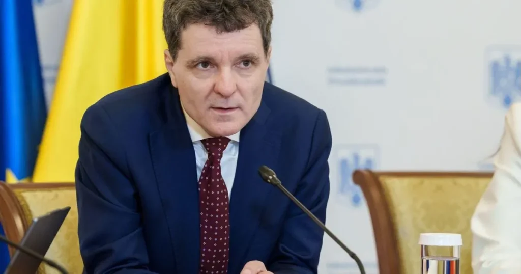 (video)-nicusor-dan,-mesaj-despre-justitie-si-statul-de-drept-la-intalnirea-cu-diplomatii-straini-acreditati-la-bucuresti