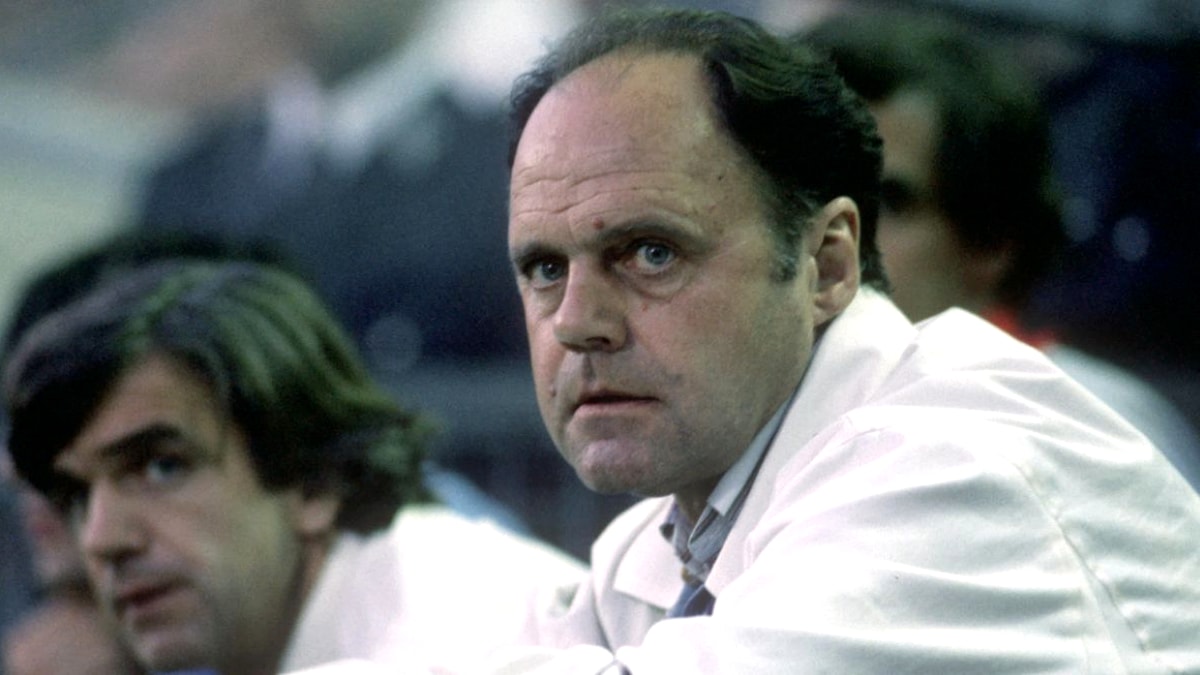 doliu-in-fotbal!-a-murit-o-legenda-care-a-jucat-si-la-real-madrid-si-la-fc-barcelona
