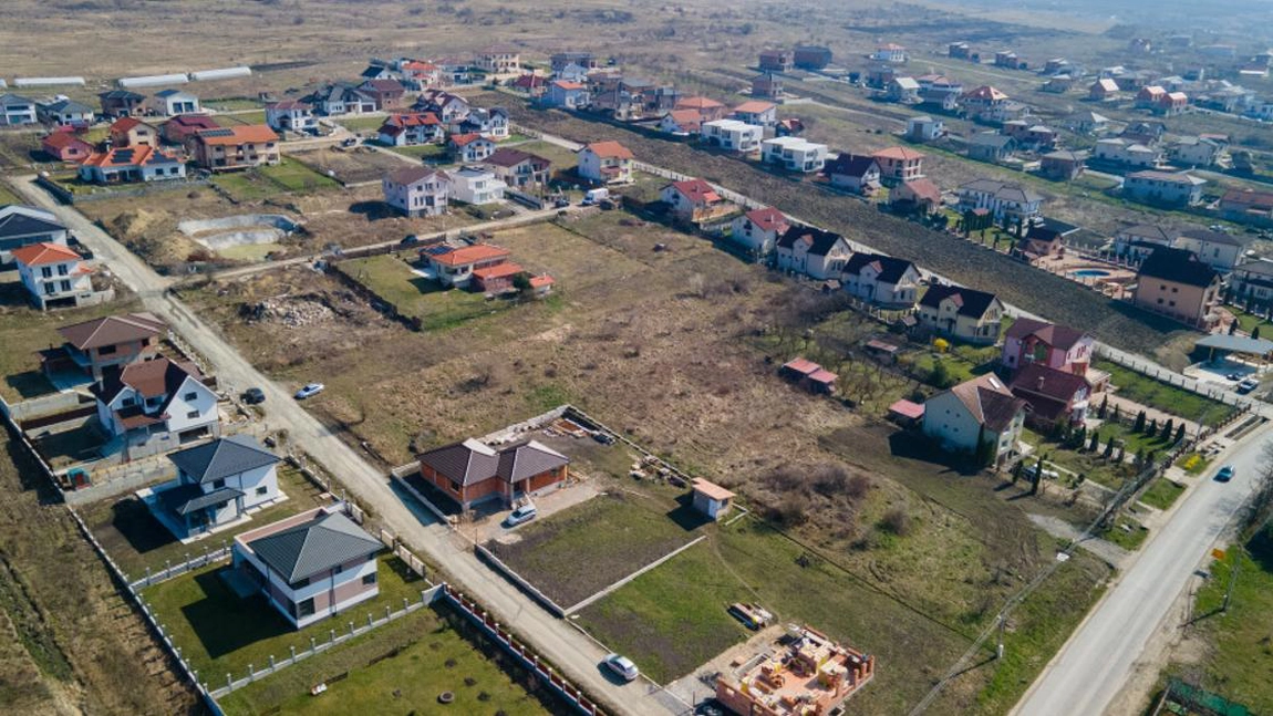 Statul devine proprietar pe terenurile românilor și impactul descoperirii resurselor în subsol asupra drepturilor proprietarilor