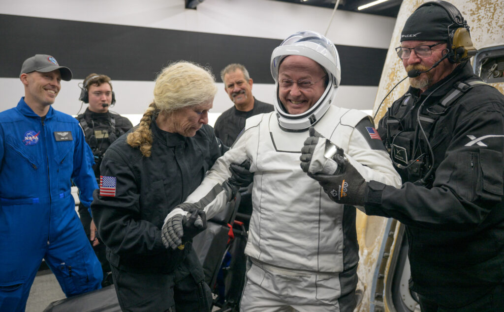 aparatul-care-a-salvat-o-viata-in-spatiu:-nasa-dezvaluie-detalii-despre-criza-medicala-de-pe-iss