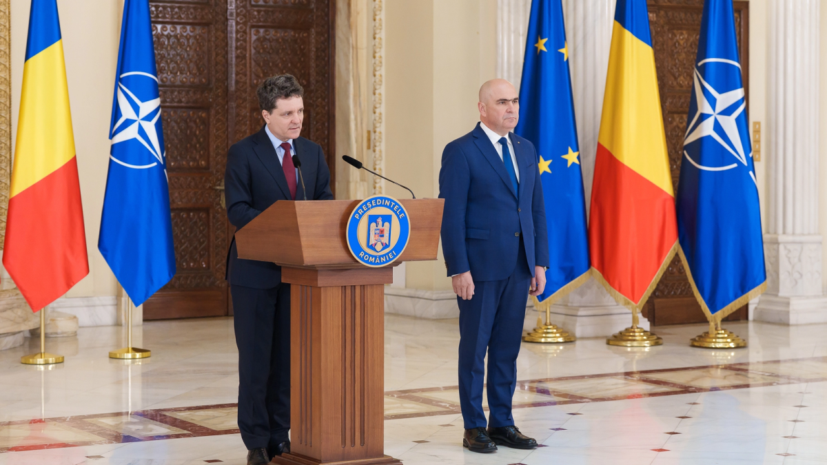 scandal-de-ziua-unirii!-presedintele-si-premierul-aleg-drumuri-separate-si-starnesc-controverse