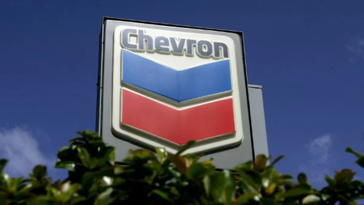 chevron-isi-reia-activitatea-in-libia