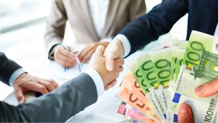 confirmare-schimbare-majora-in-rca,-in-premiera-dupa-falimentul-euroins-la-cat-au-ajuns-preturile-in-2026,-in-functie-de-companie.-lider-nou-la-vanzari-tabele