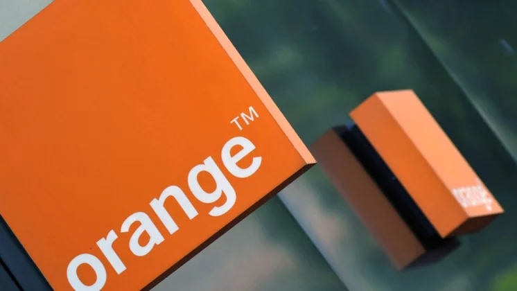 ce-planuri-anunta-orange-romania-pentru-2026:-retele-5g,-metroul-din-bucuresti-si-renuntarea-la-vechile-tehnologii-pe-cupru