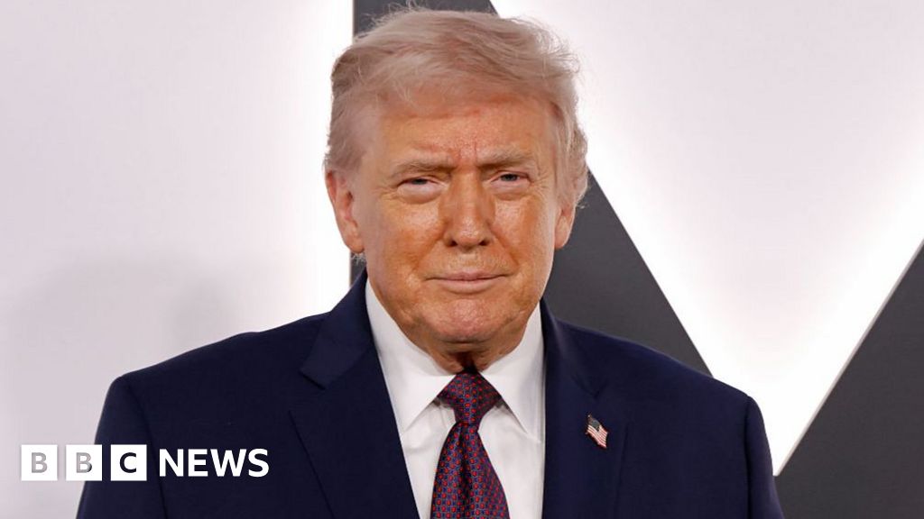 (video)-trump-avertizeaza-ca-este-foarte-periculos-pentru-marea-britanie-sa-negocieze-cu-china
