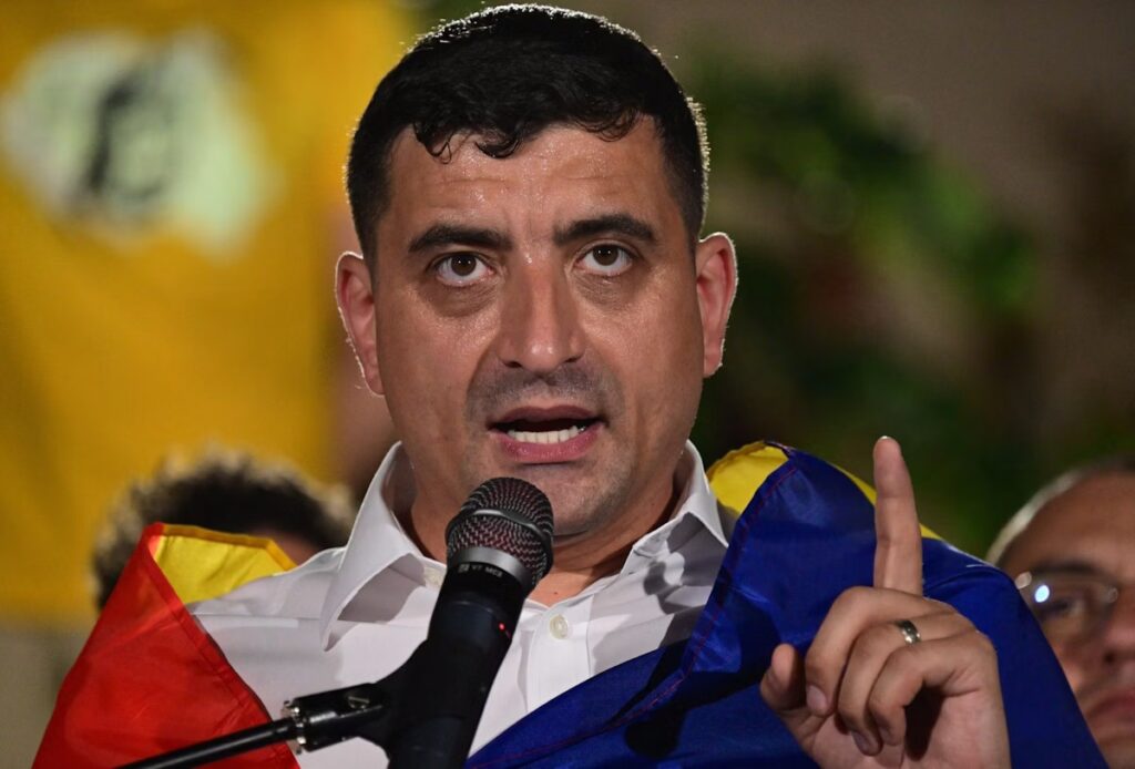 george-simion:-aur-a-strans-semnaturile-pentru-initierea-procedurii-de-suspendare-a-lui-nicusor-dan