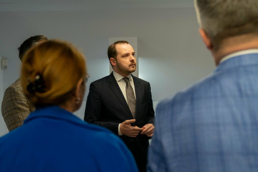 ministrul-sanatatii:-cu-siguranta-in-bucurestieste-nevoie-de-un-centru-pentru-arsi-grav