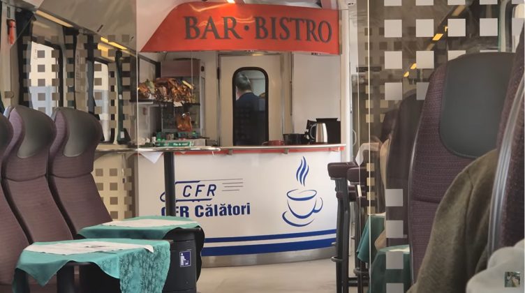 cfr-calatori-a-mai-primit-un-vagon-restaurant-modernizat-prin-pnrr.-pe-ce-rute-poti-manca-in-tren