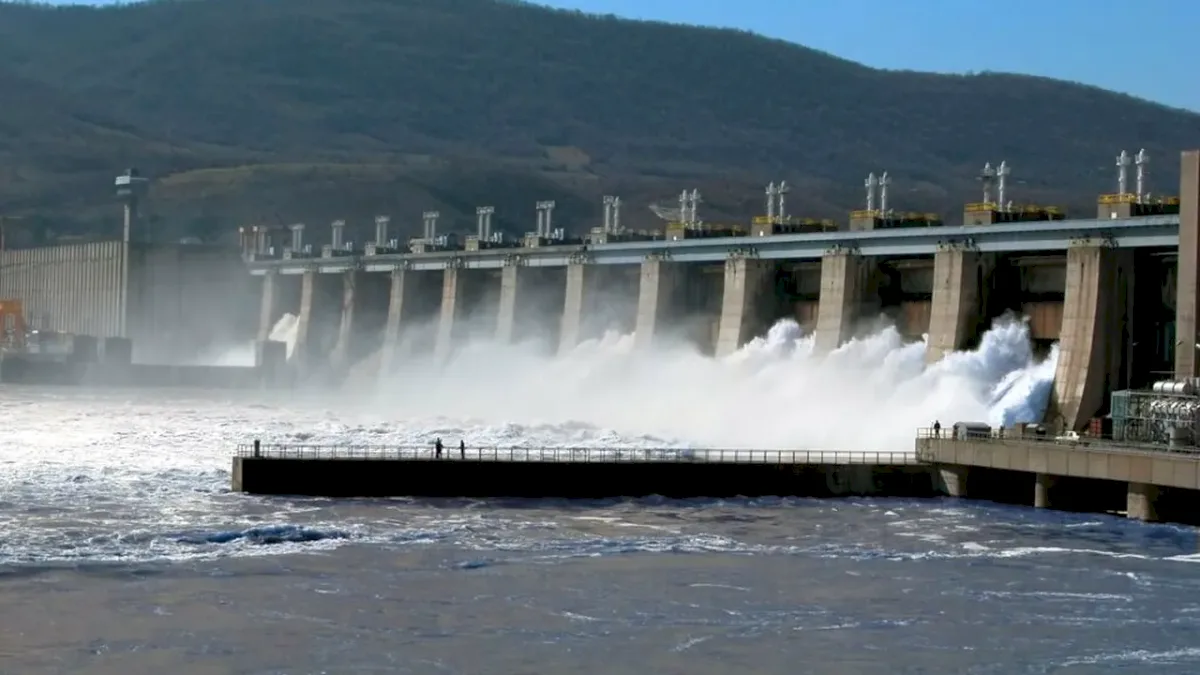 Hidroelectrica lansează procedura pentru selecția unui consultant în vederea numirii unor directori conducere