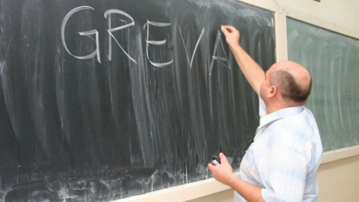 Examenele și mediile elevilor, în pericol! Profesorii amenință cu proteste, dacă Guvernul nu cedează!