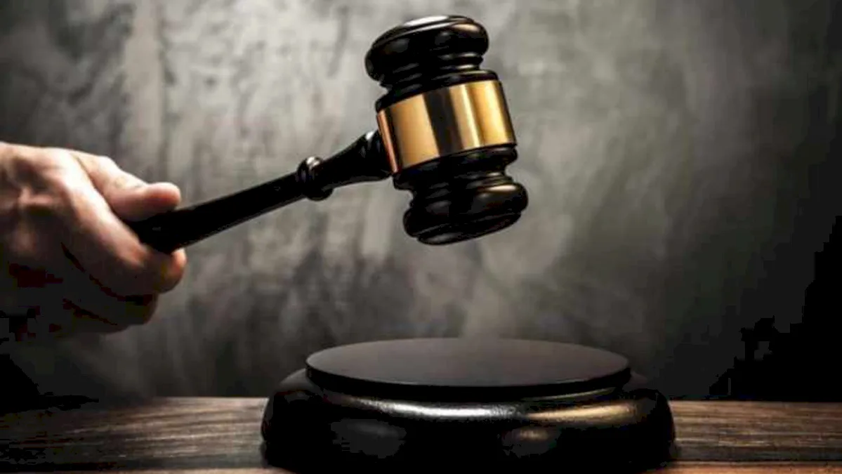 Moment critic pentru Curtea Constituțională: instanța decide azi dacă doi judecători pot fi suspendați