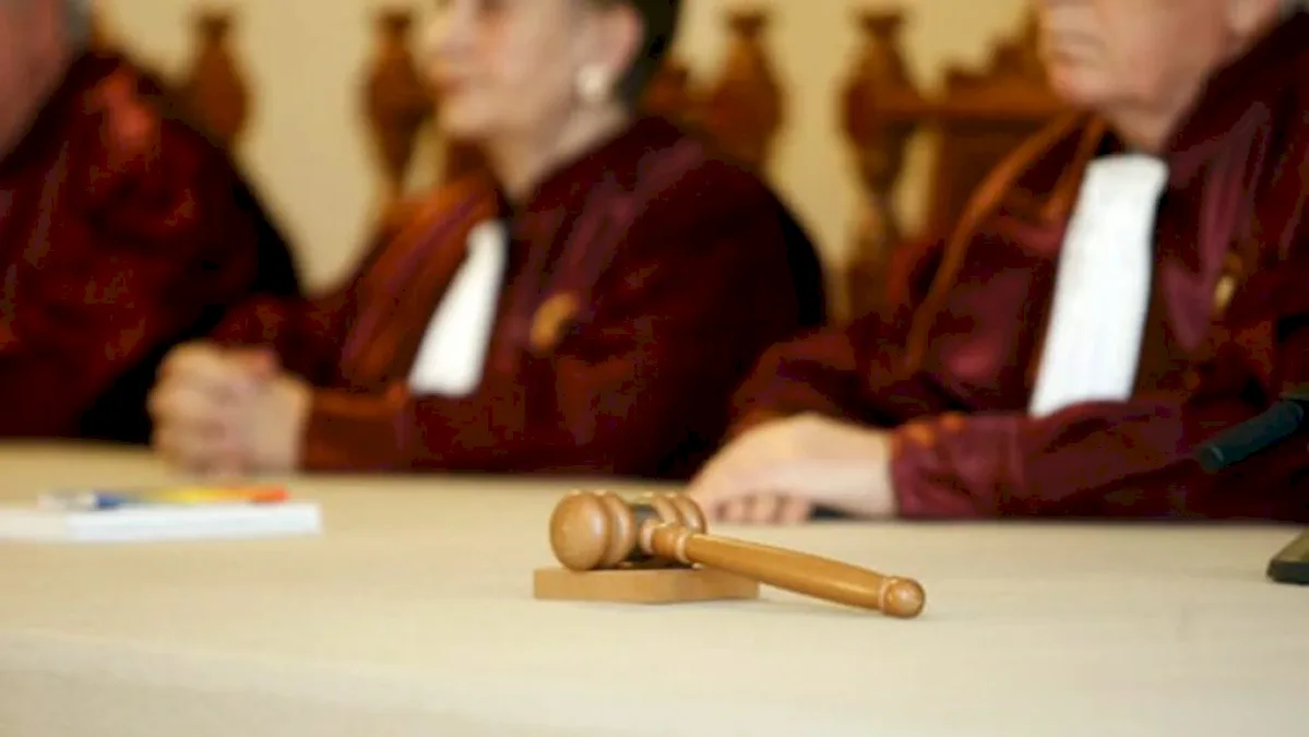 Ce spune Bolojan despre amânările CCR