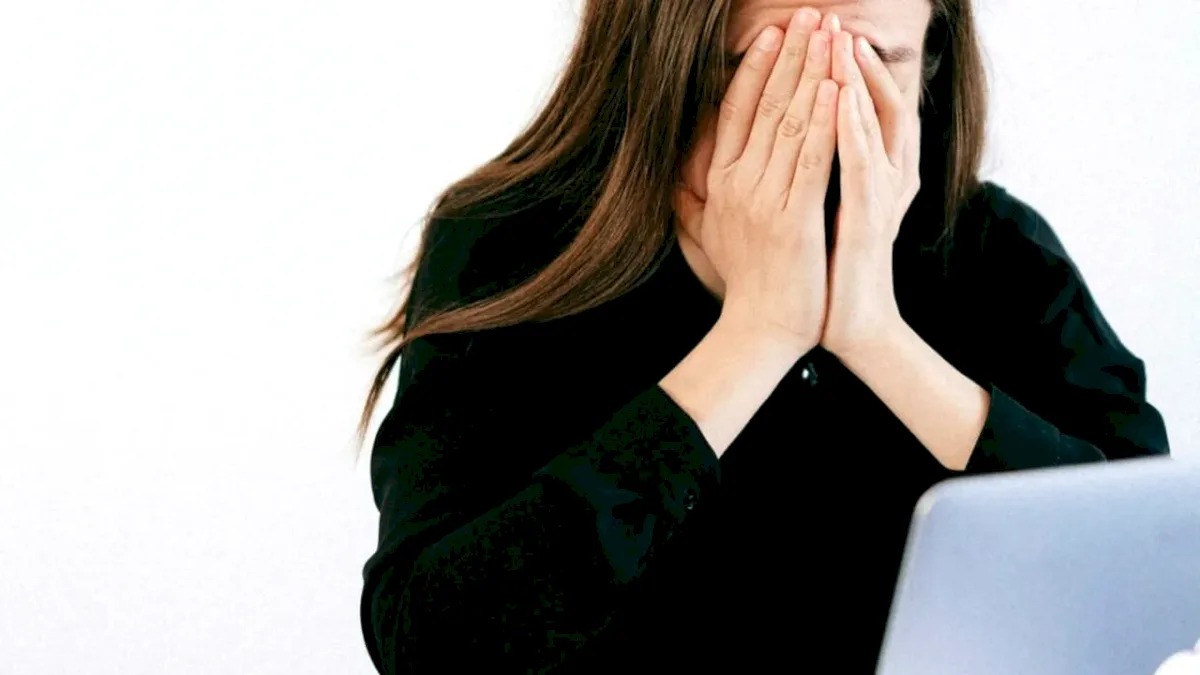 Inteligența artificială ne face să muncim mai puțin? Un studiu arată exact contrariul