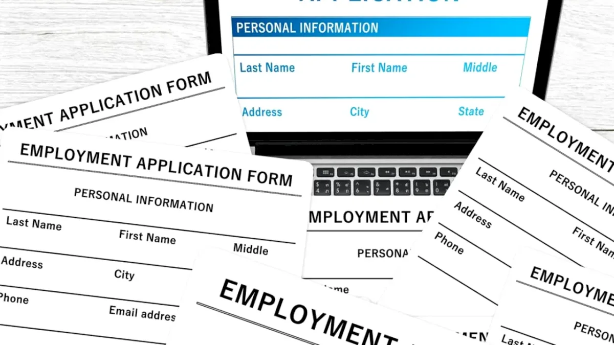 De ce publică unele companii anunțuri false de angajare. Fenomenul joburilor fantomă ia amploare