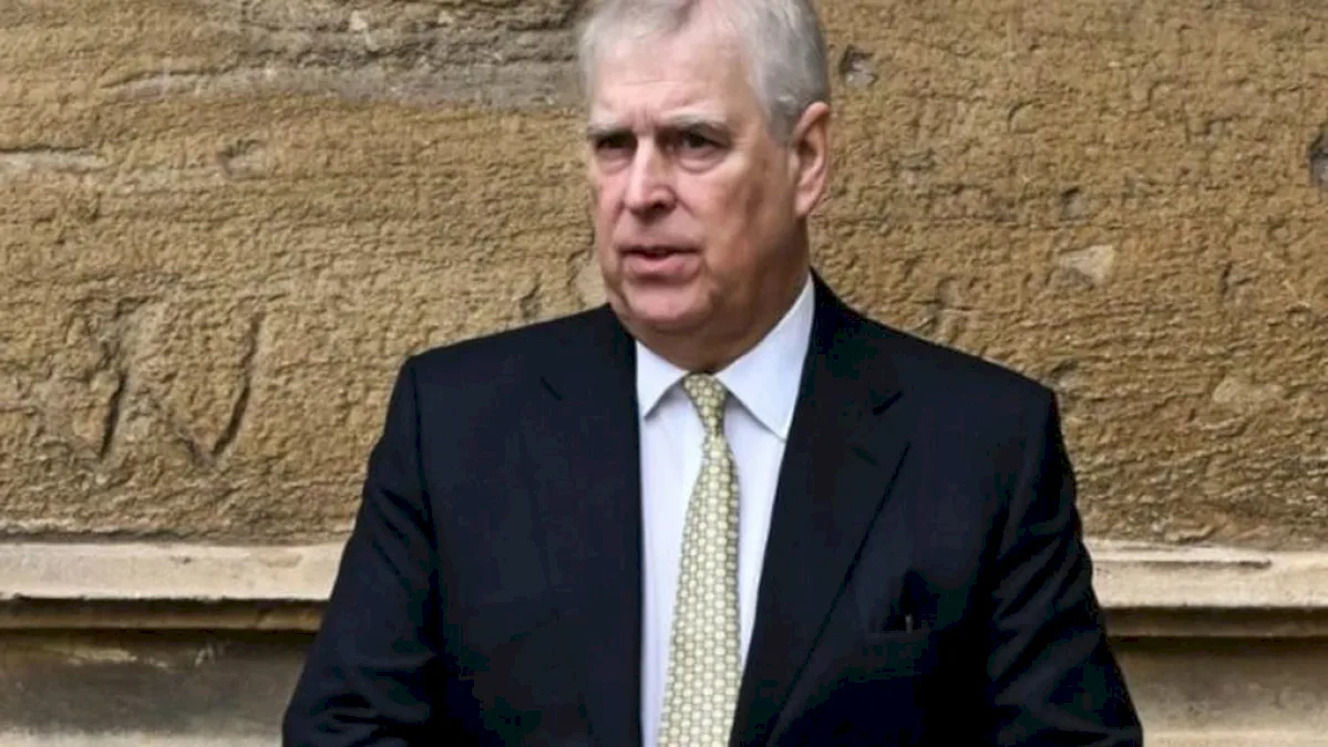 Fără precedent! Guvernul britanic ia în considerare excluderea lui Andrew din linia de succesiune la tron