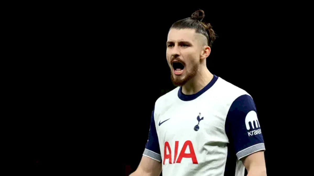 Liverpool și Tottenham, scor 0-0, în etapa 30 a Premier League, cu Drăgușin titular