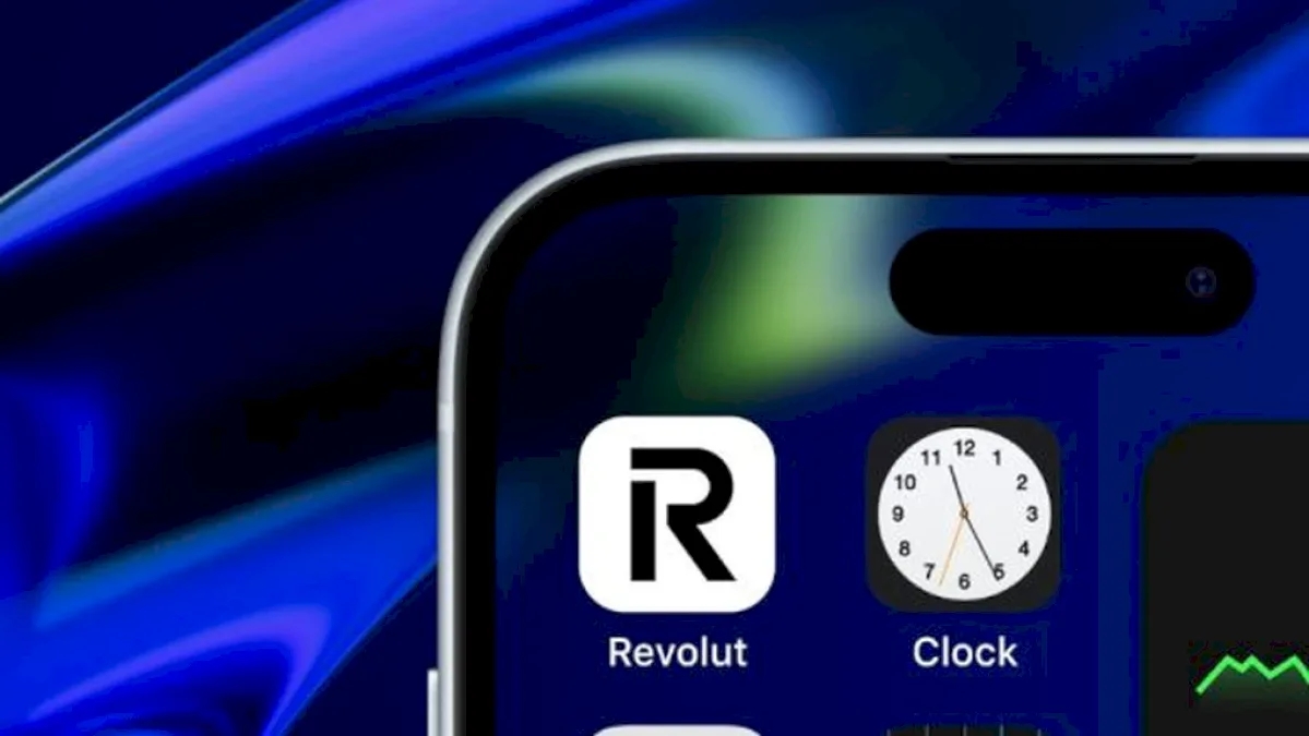 Revolut angajează în România. Salarii aproape duble față de media din sistem: Suntem în 5% cei mai buni plătitori. Candidatul ideal căutat