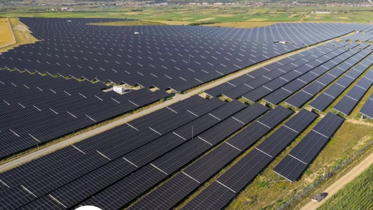 Nou parc fotovoltaic în România. Polonezii de la R.Power urmează să ia autorizația pentru 48 MW în nordul țării