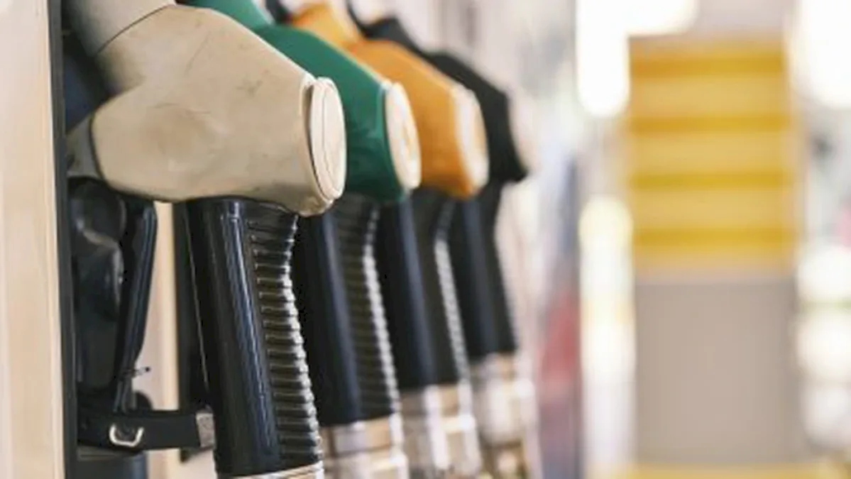 Calcule pentru reducerea accizei la carburanţi. Ce pregăteşte Guvernul și ce reduceri ar putea urma la pompă