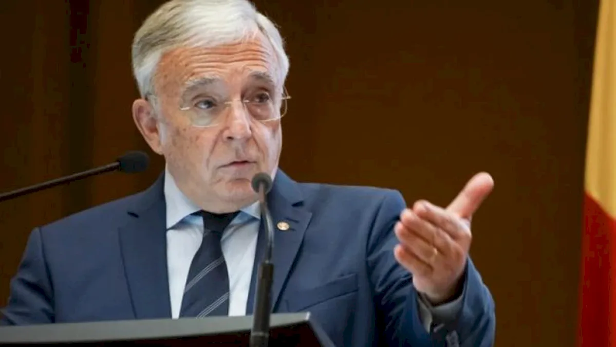 Mugur Isărescu: Dacă conflictul din Orientul Mijlociu se va prelungi, impactul asupra economiei ar putea fi sever. Ajustarea fiscală însă trebuie să continue