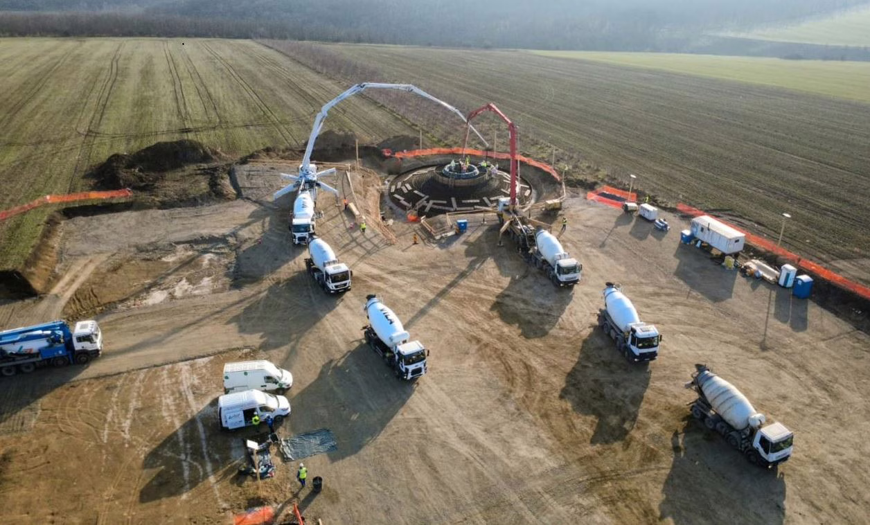 Parcul eolian din Galați de 99 MW dezvoltat de suedezii de la OX2 avansează rapid (FOTO)