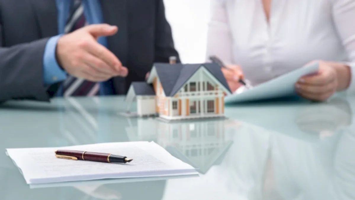 Legea care poate ajuta românii să câștige din imobiliare, ținută la sertar în Parlament. Ce sunt REIT, fondurile care pun la treabă banii românilor?